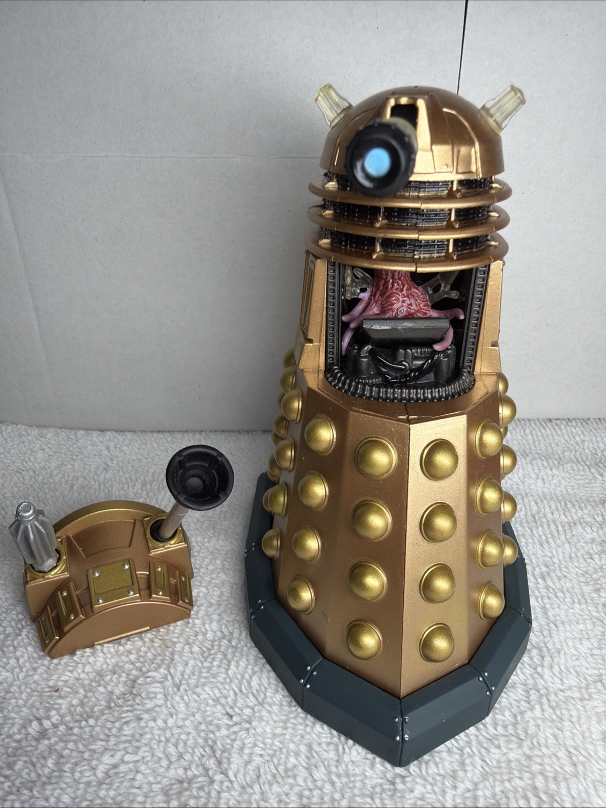Doctor Who – Dalek with Mutant Reveal (Series 1) 5″ Figure **RARE**
