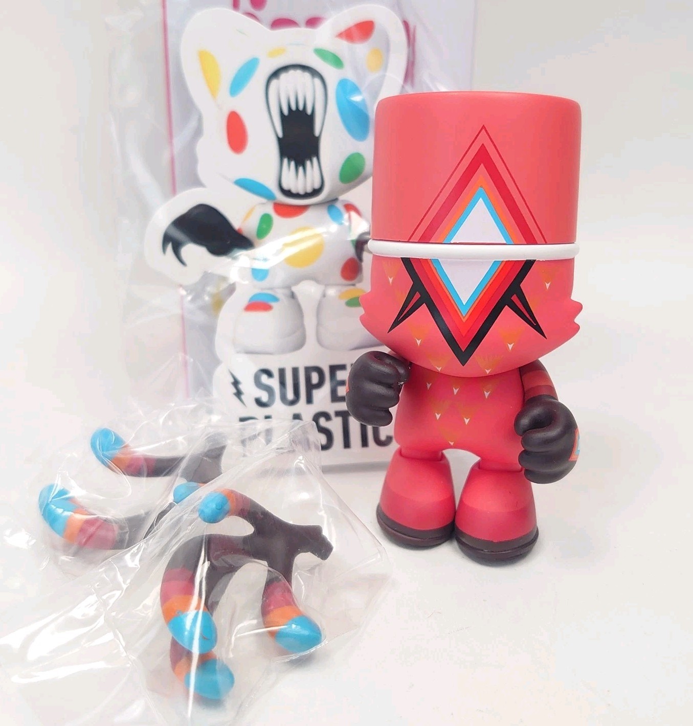 Superplastic 3″ Vinyl Kranky Series 1 Jeff Soto Red Chase Spray Paint Can Toy
