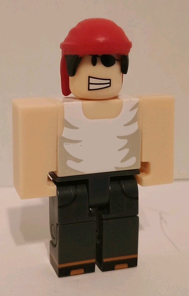 Roblox Toys Lot Of 10 Action Figures Collection Includes Accessories *No Codes*