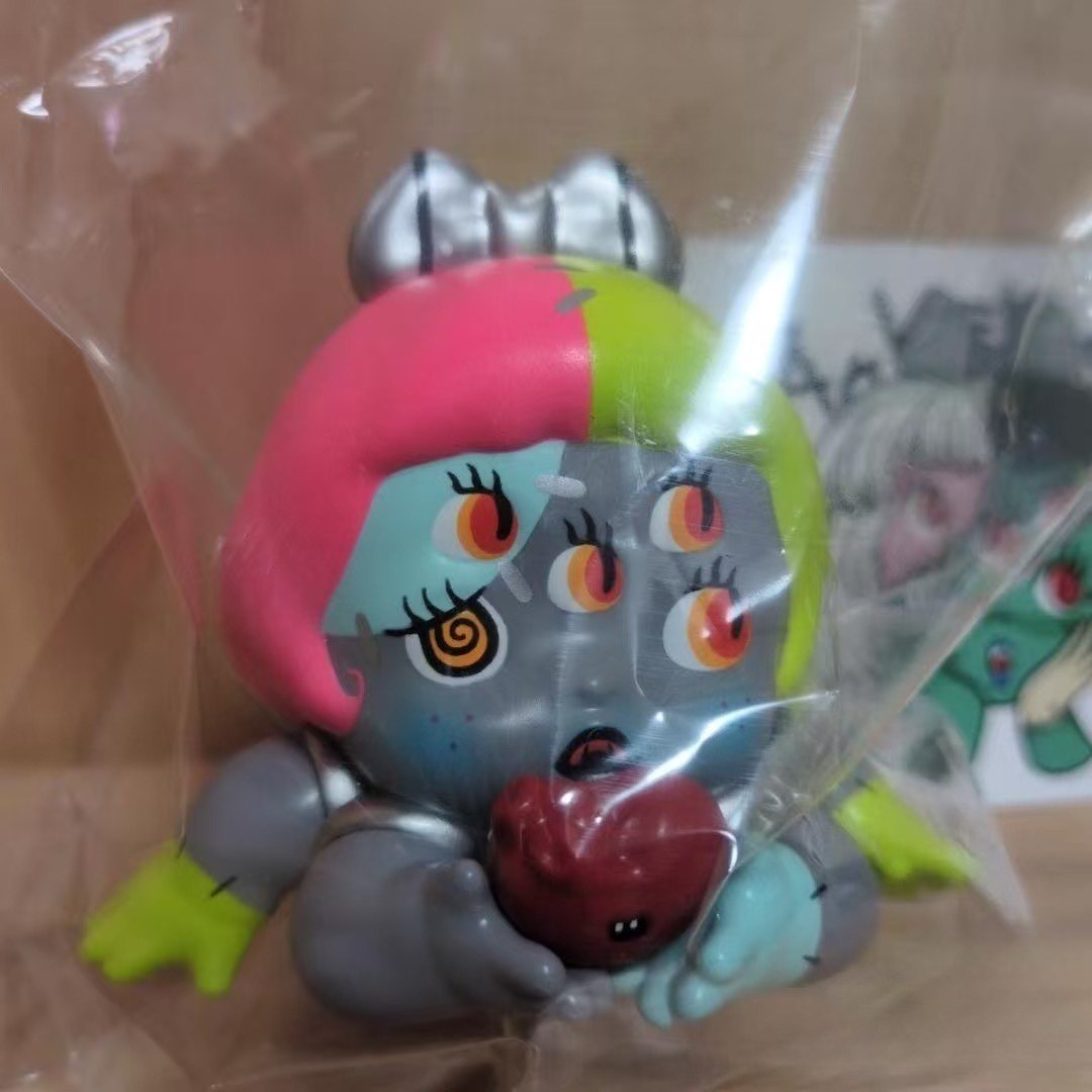 UNBOX ABAO MEMI Figure Limited Model Fashion Toy Collectible Art Gift