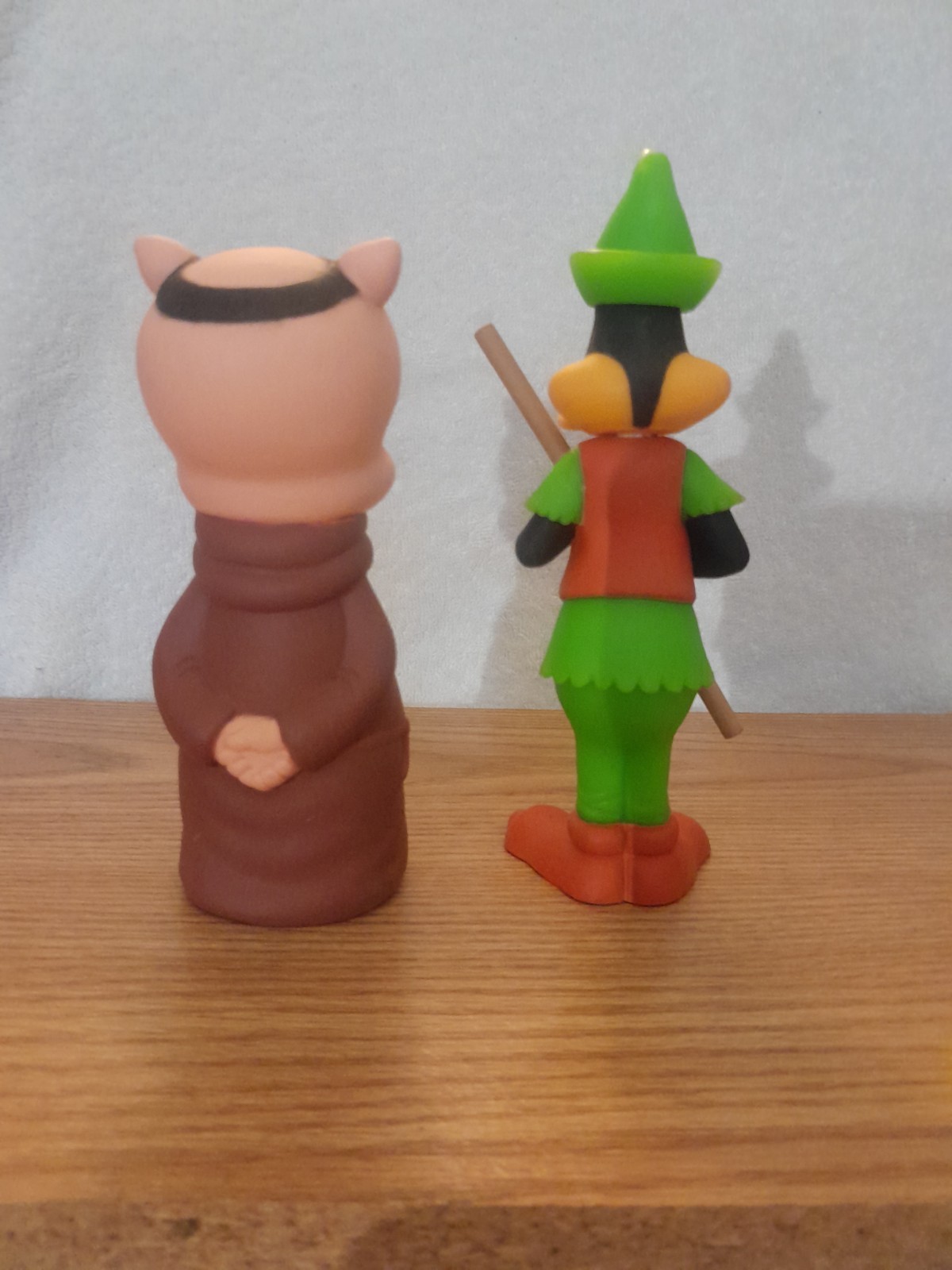 Funko Cartoon Classics Robin Hood Daffy Friar Tuck Porky Pig Loose Figures 6″
