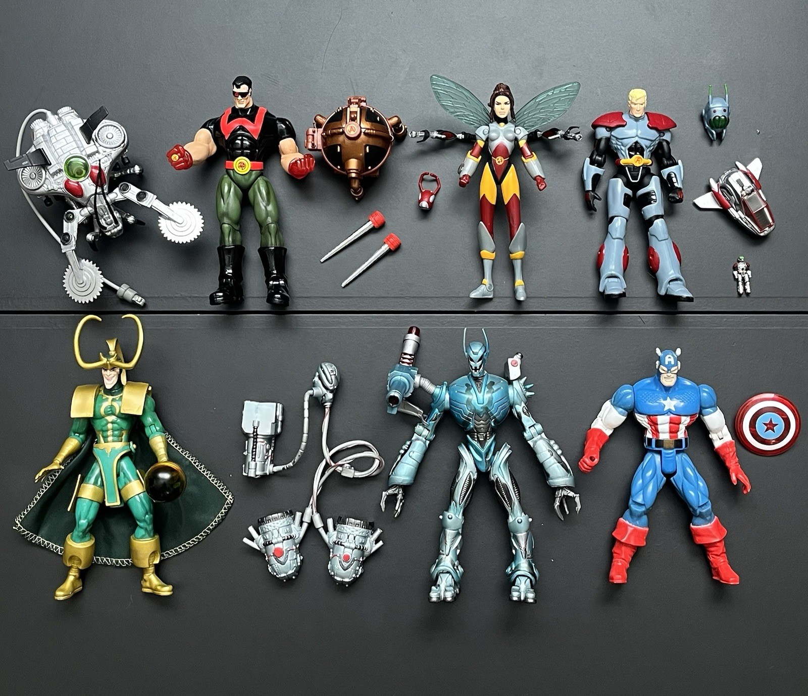 1990s ToyBiz Marvel Avengers Captain/Ant-Man/Wasp/Loki/Ultron 6″ Figure Set/Lot