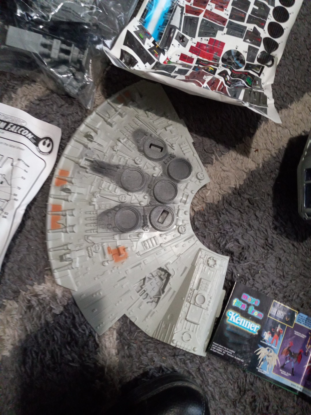 Kenner Star Wars The Power of The Force Electronic Millennium Falcon Vehicle