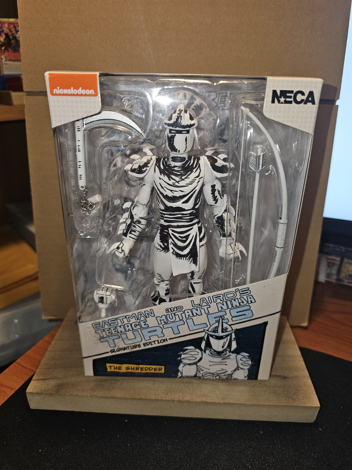 Neca TMNT Black And White Shredder Action Figure Mirage Signature Edition New