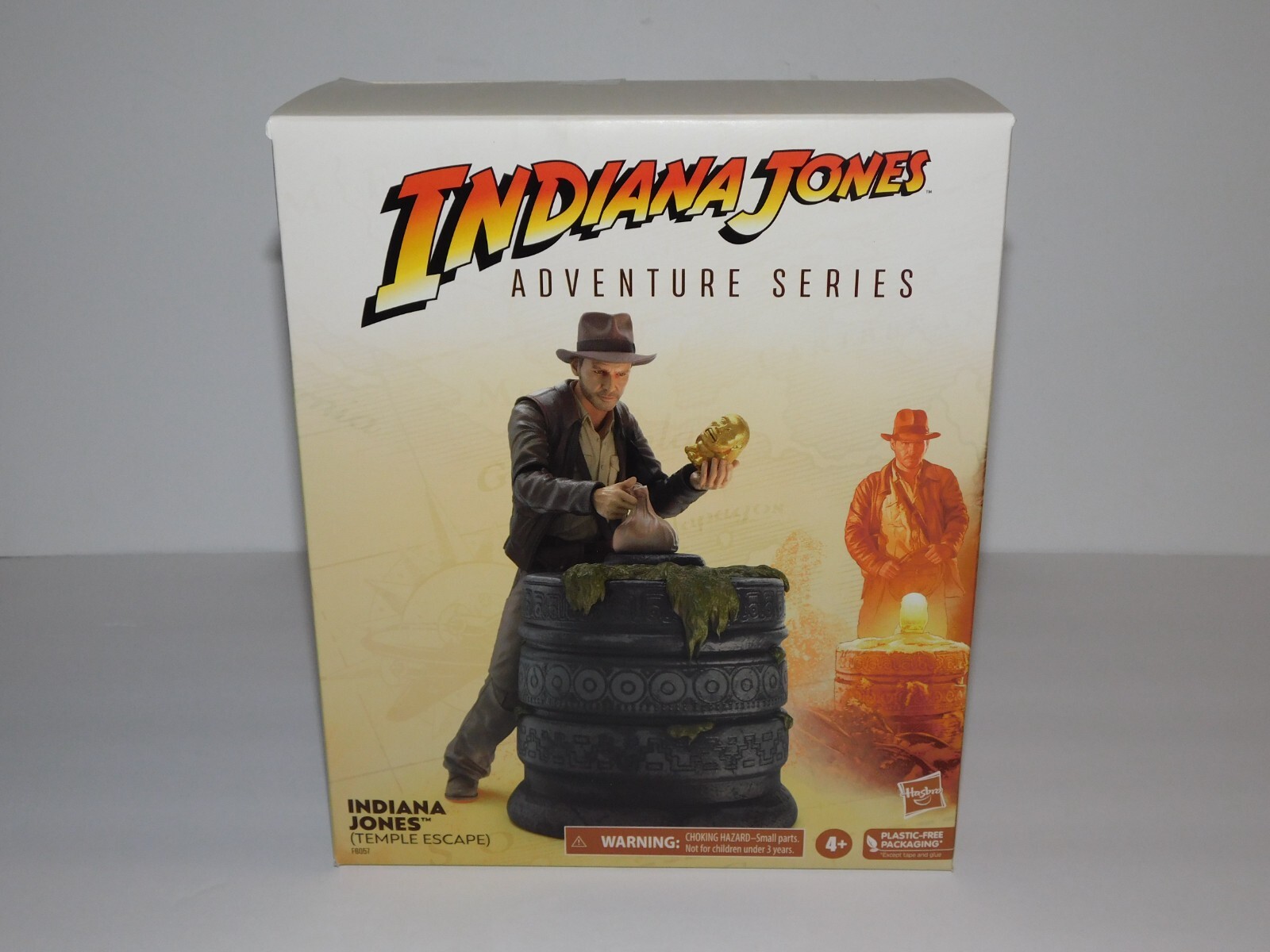 Indiana Jones Adventure Series Temple Escape Exclusive 6” Action Figure F6057