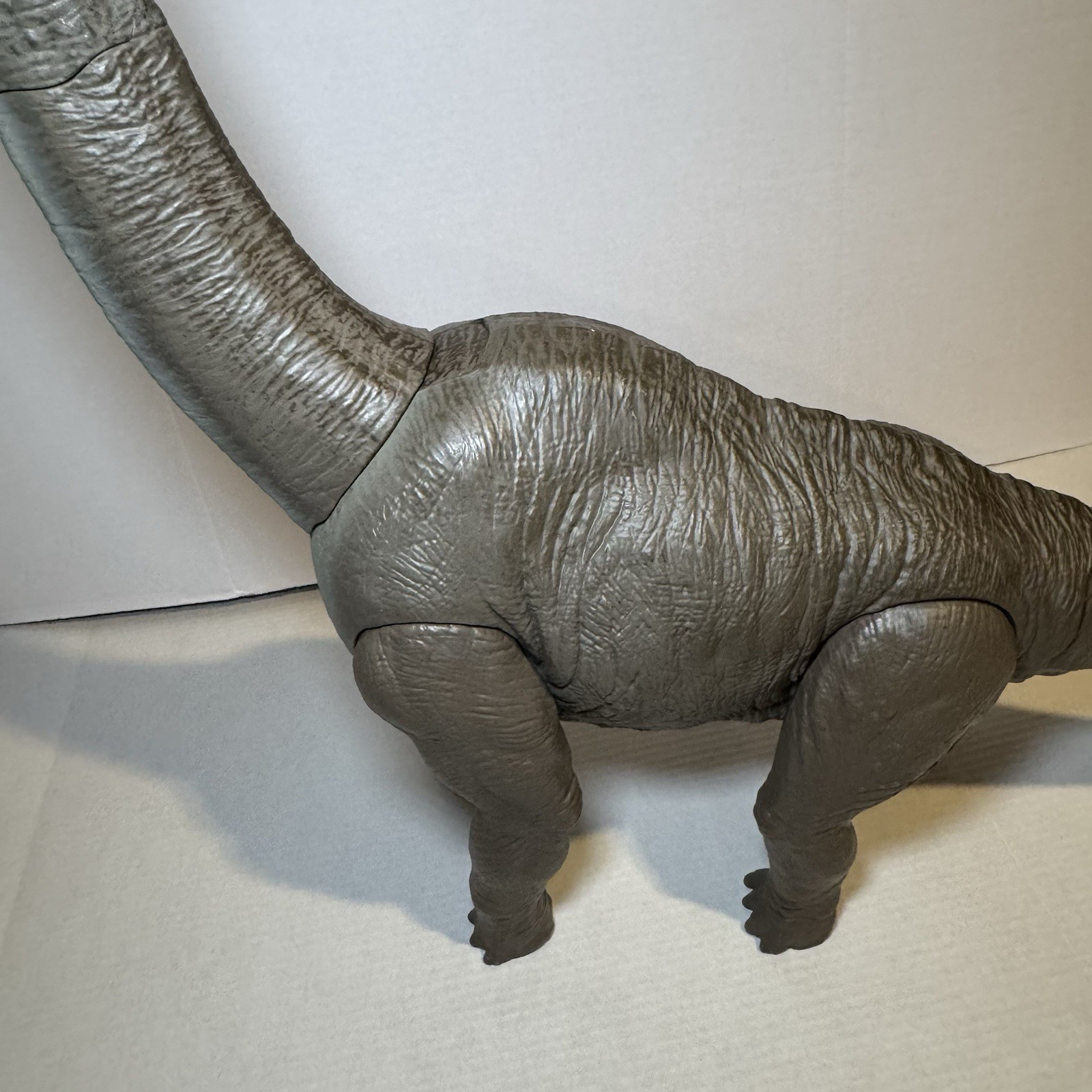 2019 Jurassic World Legacy Collection Large Brachiosaurus Figure 28″x34″