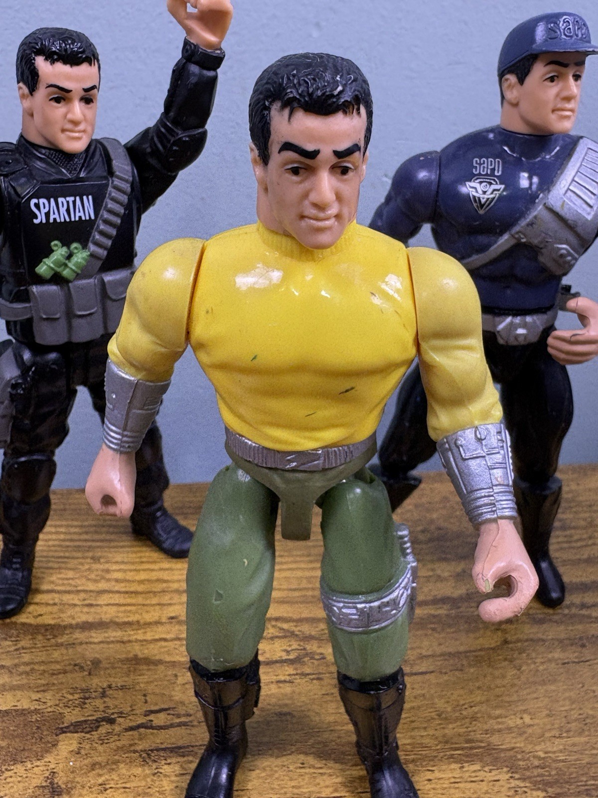 1993 Mattel Warner Demolition Man Kick Fighting Spartan Figure Lot Stallone 5.5”