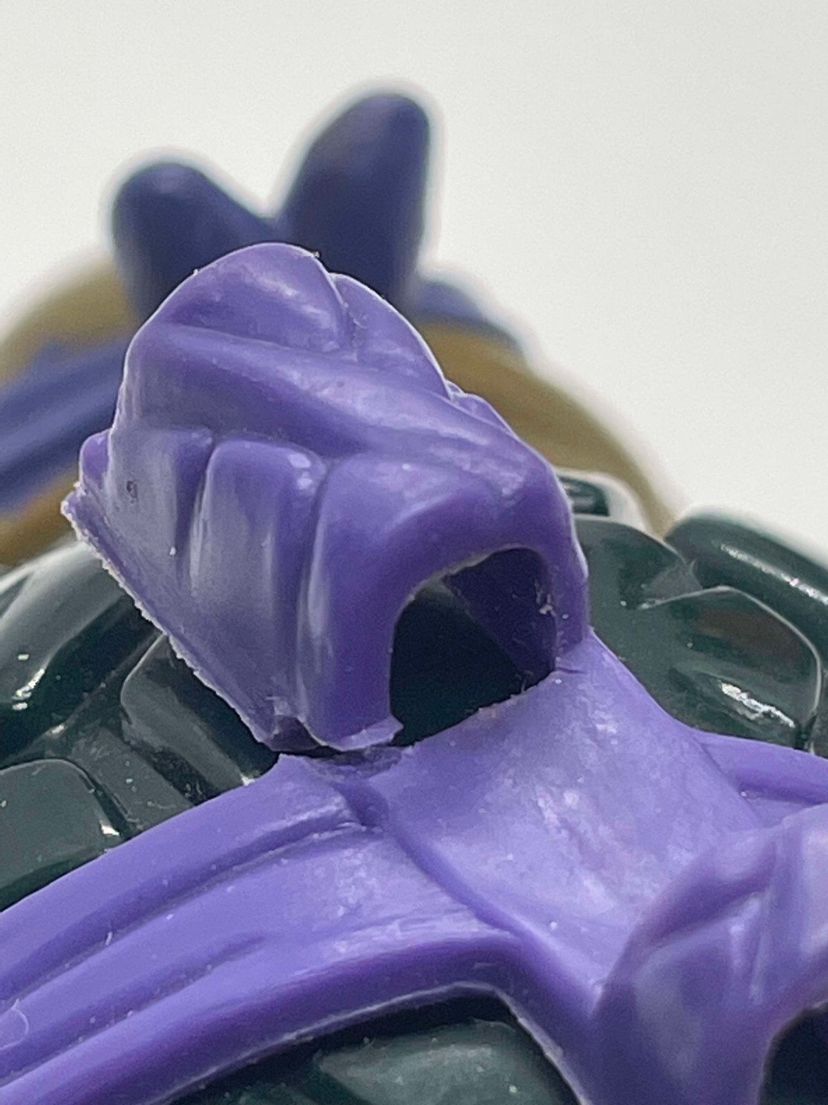 1990 TMNT Storage Shell Figures for parts some have damage/ incomplete Don