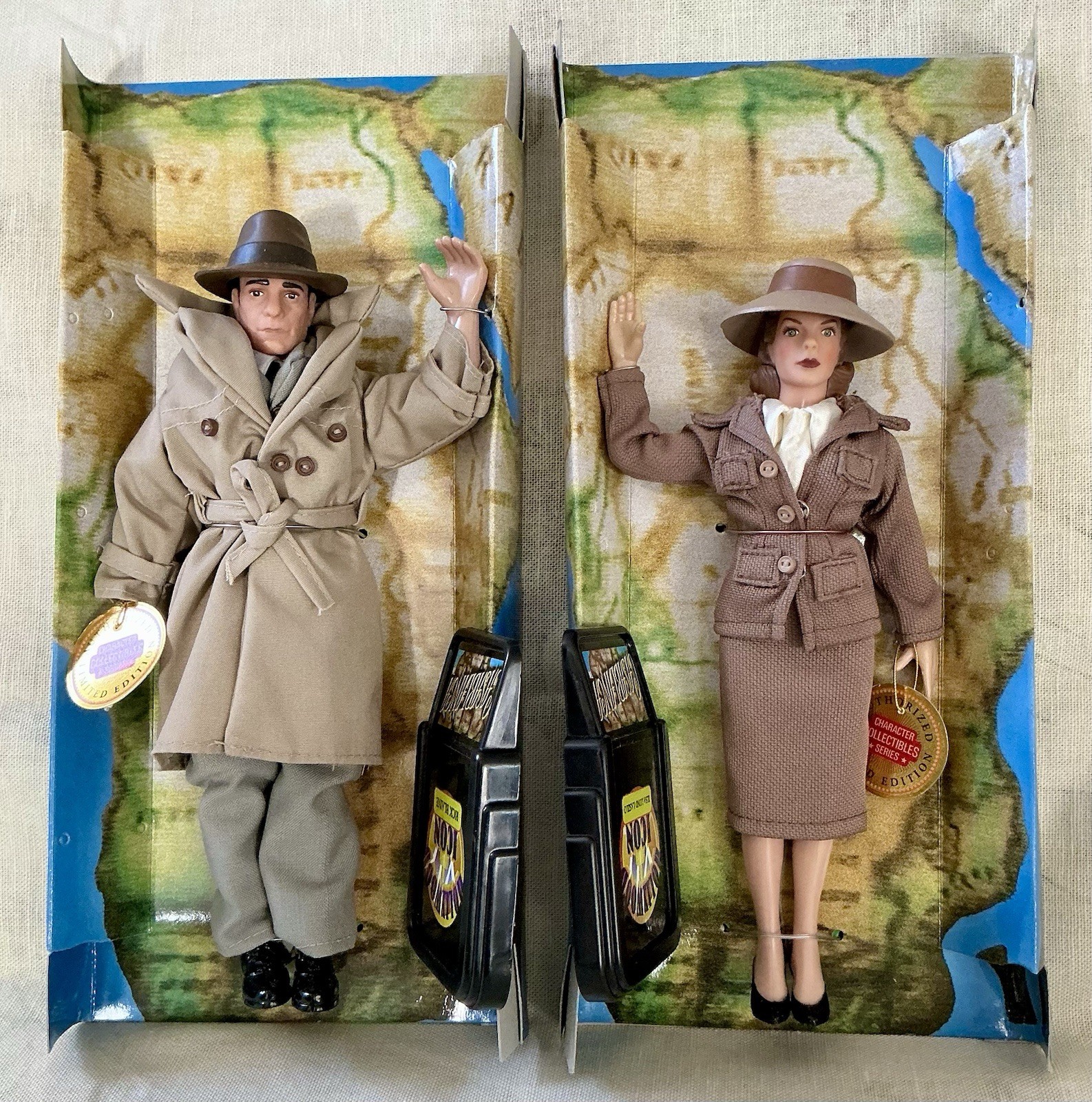1998 “Casablanca” Ltd Ed Collectors Series Rick + Ilsa Dolls – Pair, New, Boxed