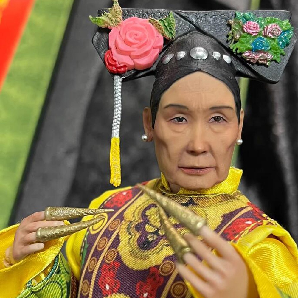 CHINA.X-H the Qing Dynasty Empress Dowager Ci Xi 12in Action Figure Doll Model