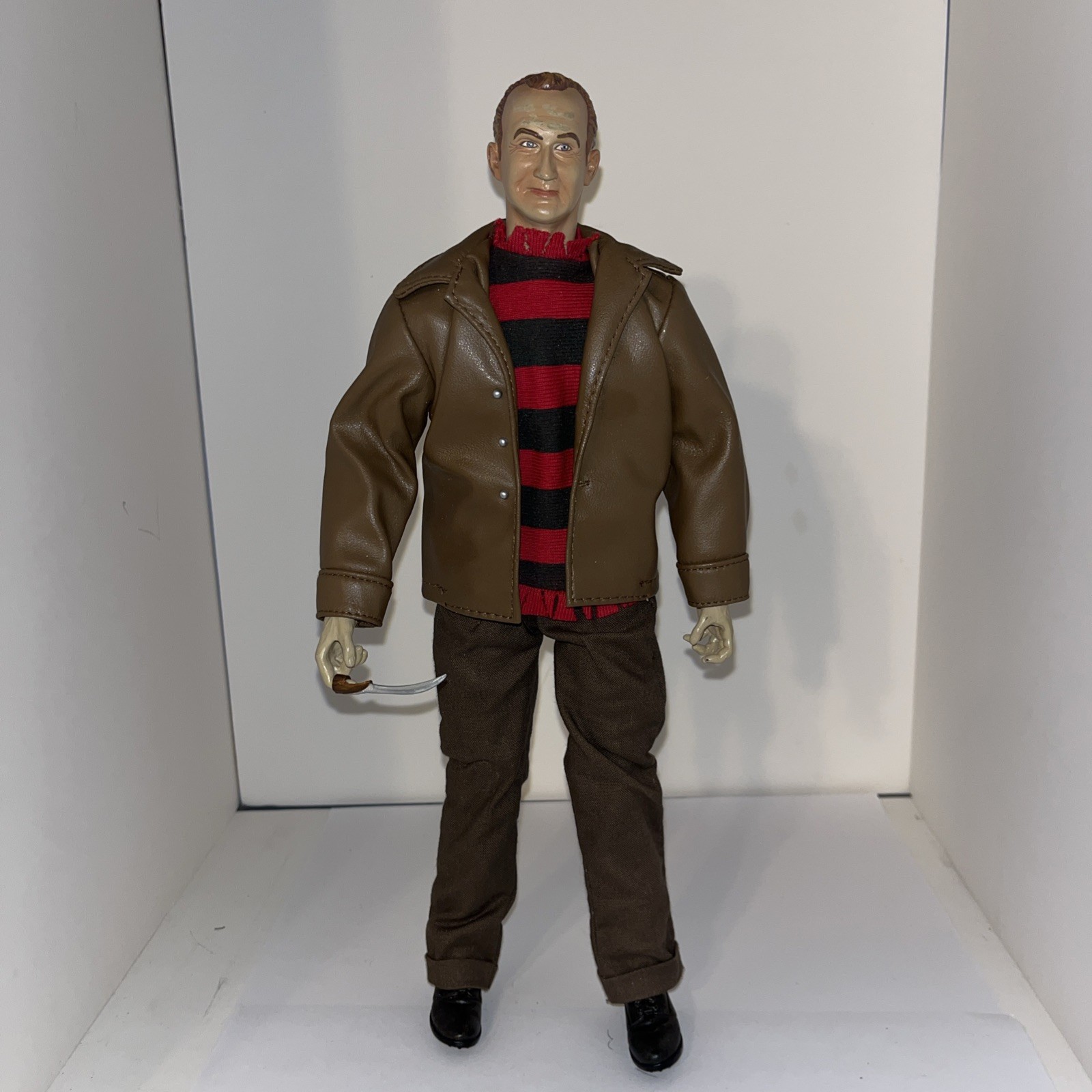 1/6 FIGURE 12 INCH SIDESHOW COLLECTIBLES FREDDY VS JASON KRUEGER HORROR SLASHER