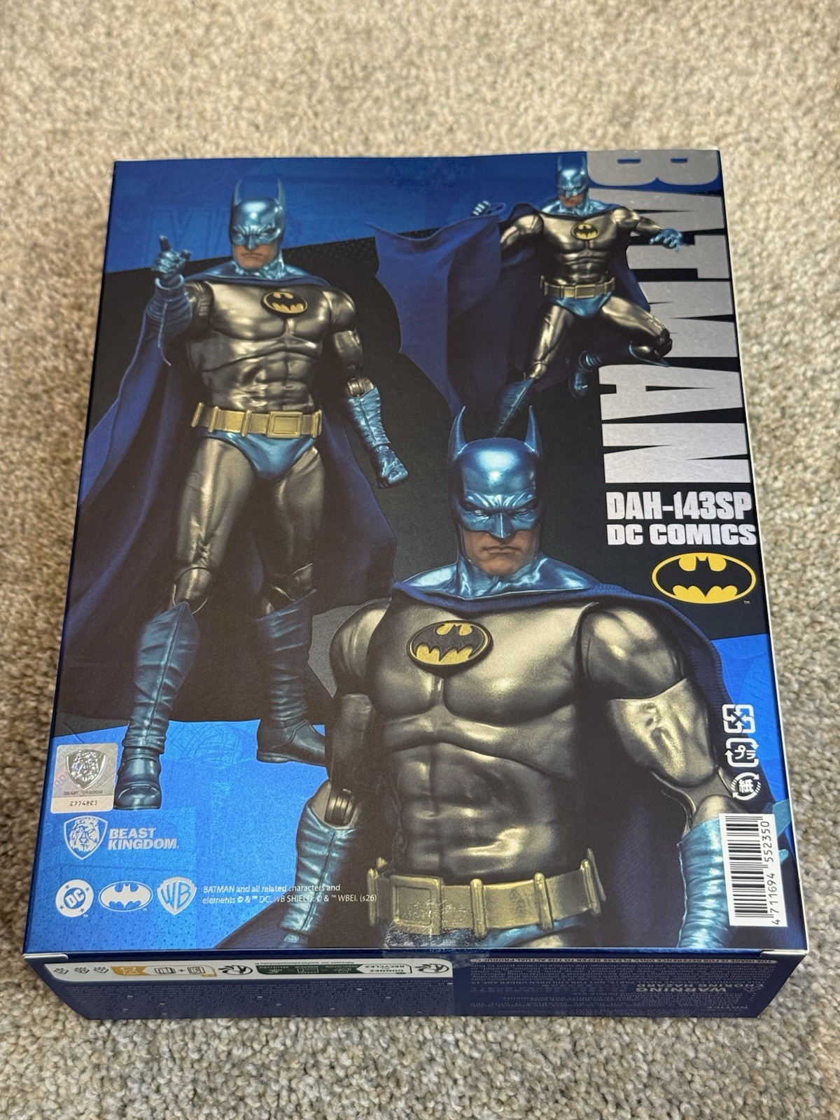 Beast Kingdom DAH-143SP DC Comics Batman Action Figure SDCC Exclusive #0317/1000