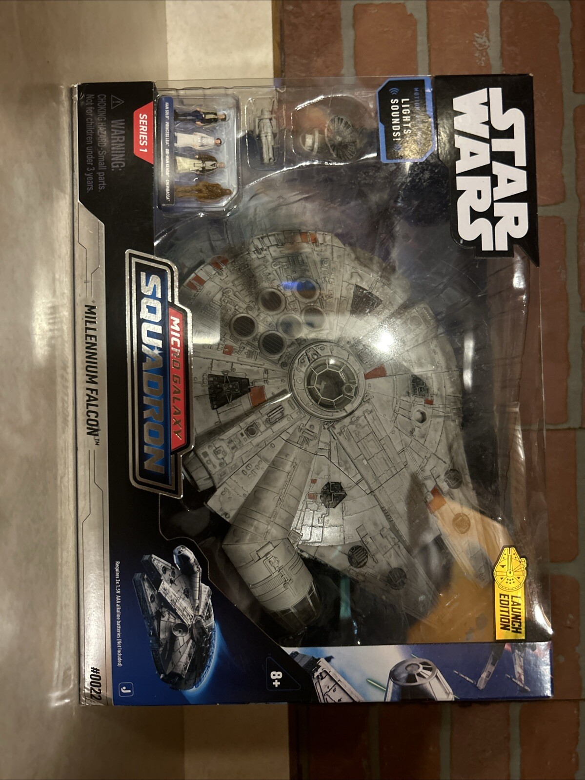 Star Wars Micro Galaxy Squadron Millenium Falcon Never Opened