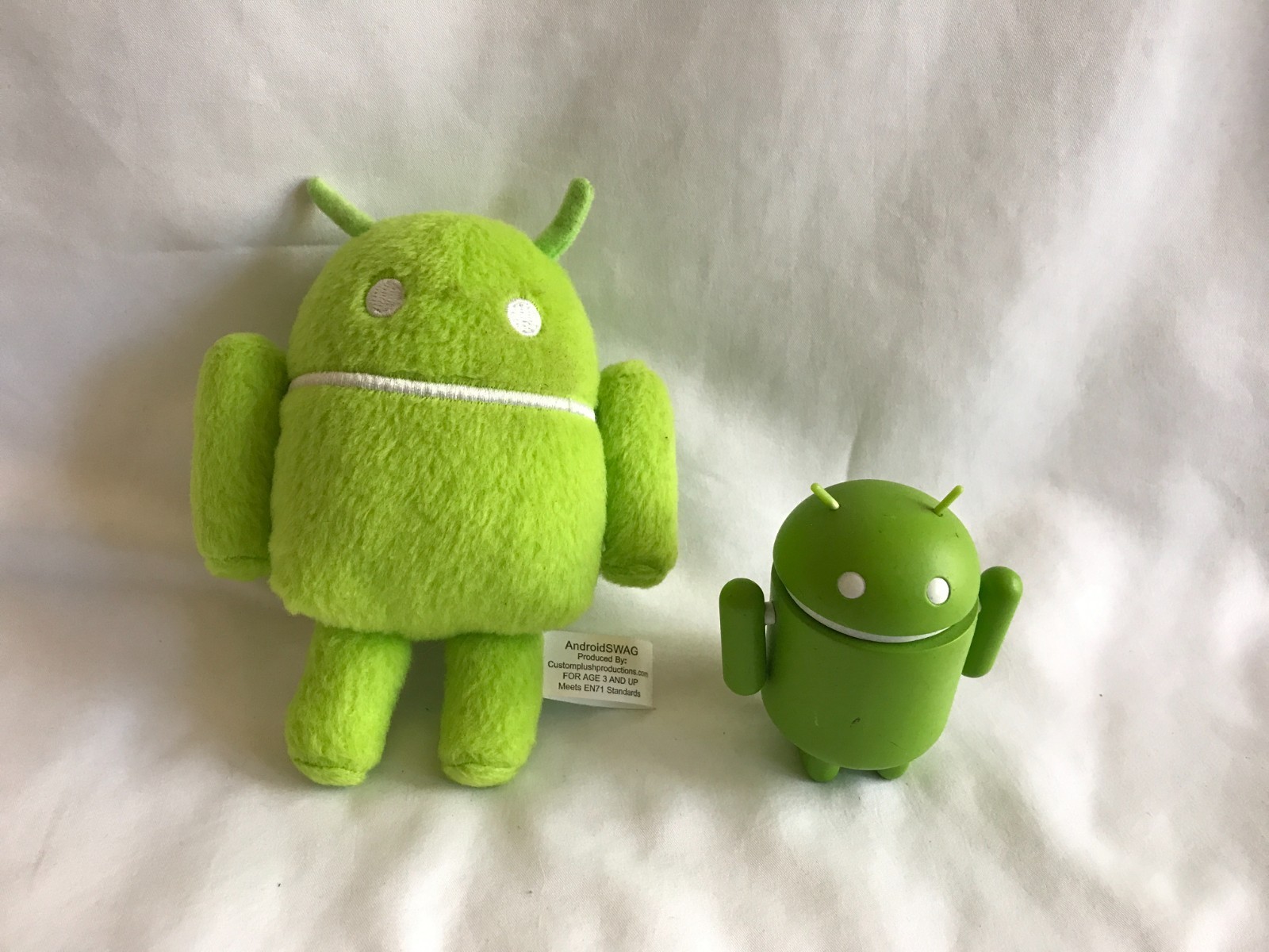 Android Mini Collectible Green Figure and 6″ Plush Lot Set