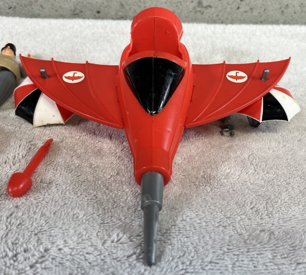 Kenner Vintage 1993 The Penguin 5” Figures Umbrella Plane Missile Cartoon Lot