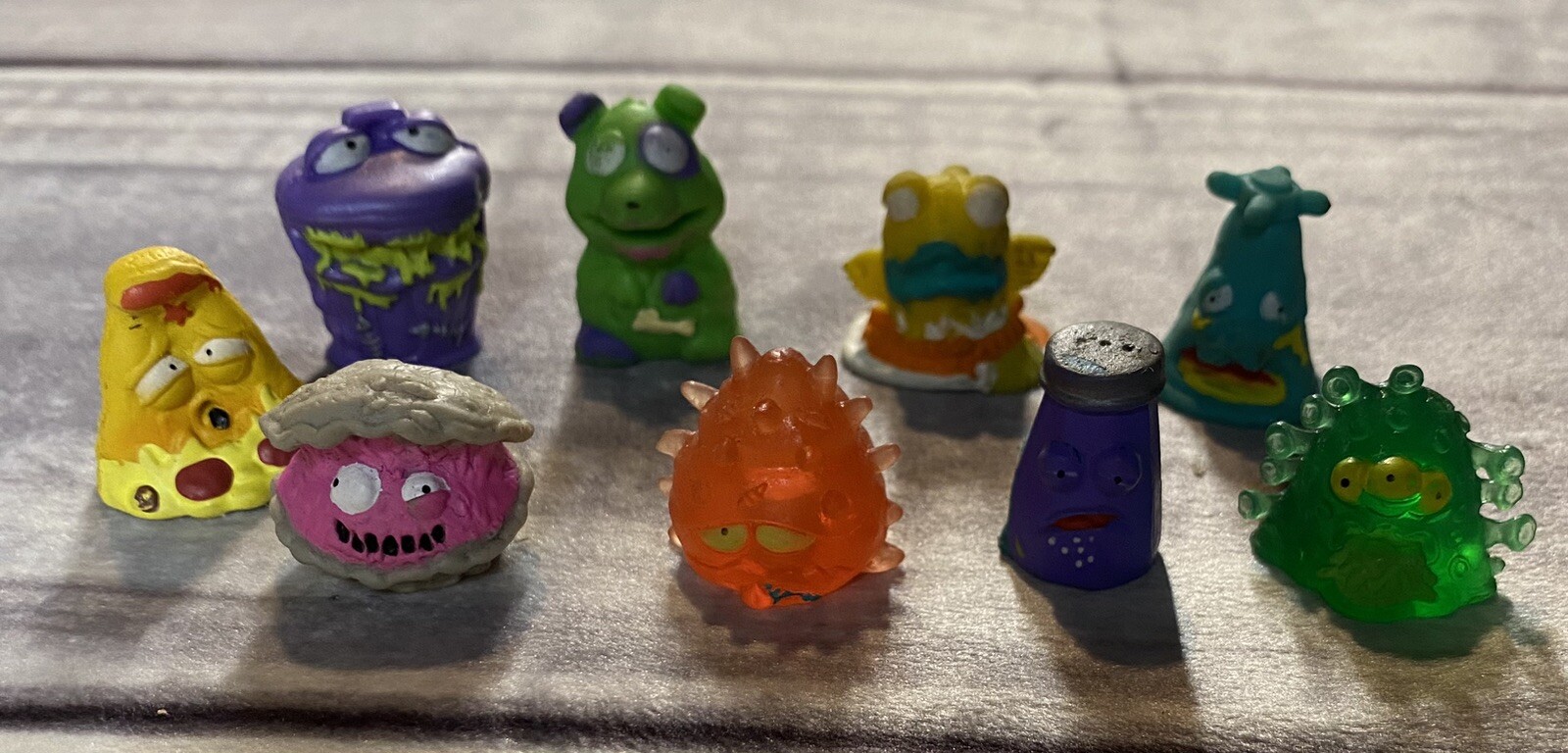 The Grossery Gang Lot Of 9 Mini Rubber Figures Moose Oyster Pizza Trash Can