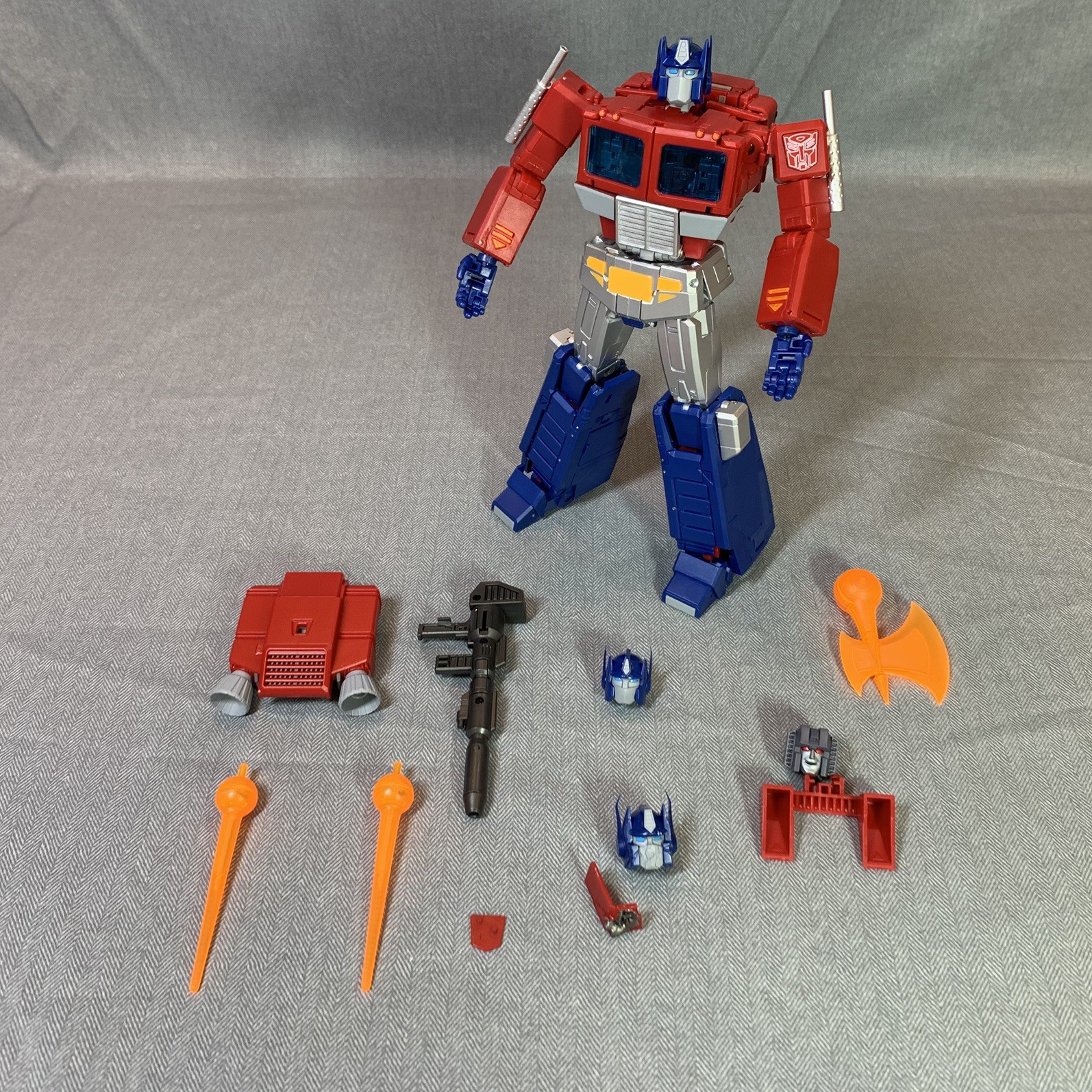 Masterpiece Transformers 4th Party KO Optimus Prime Version 3.0 Silver Legs