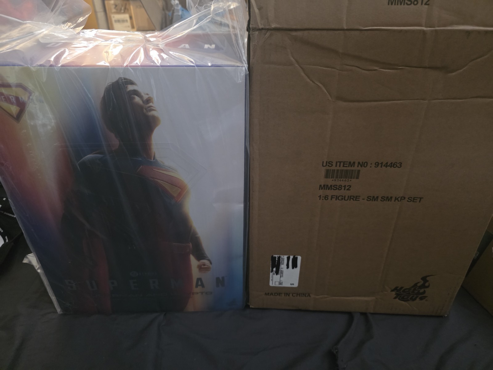 hot toys MMS812 superman and krypto 1/6