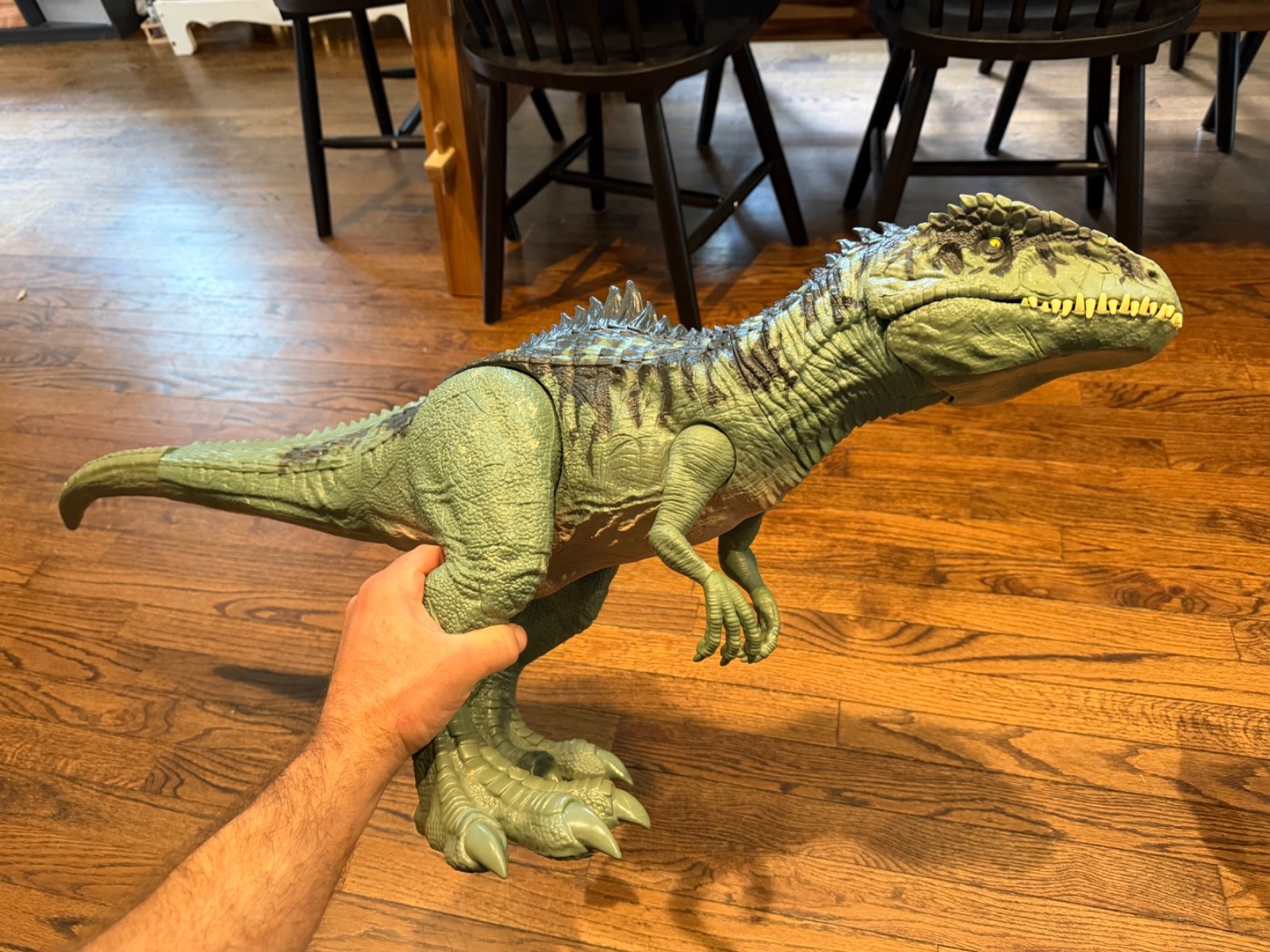 mattel jurassic park colassal Giganotosaurus