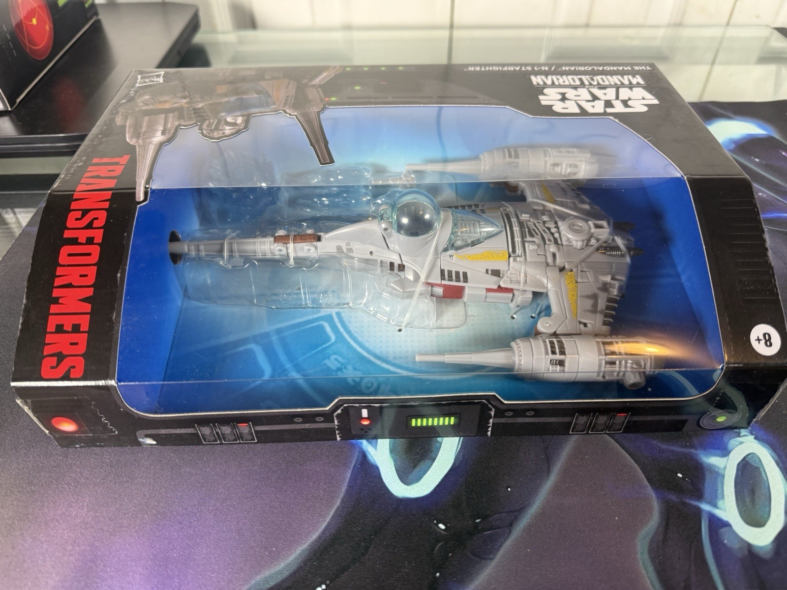The Mandalorian N-1 Starfighter Transformers Collaborative Star Wars Nonmint Box