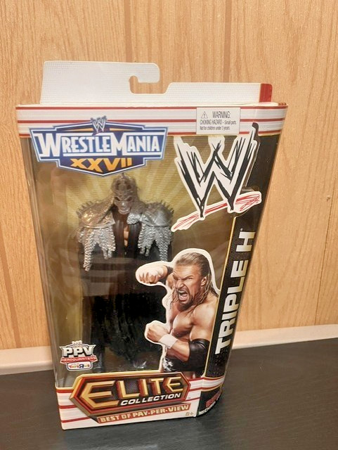 MATTEL WWE ELITE COLLECTION TRIPLE H BEST OF PAY-PER-VIEW TOYS “R” US EXCLUSIVE