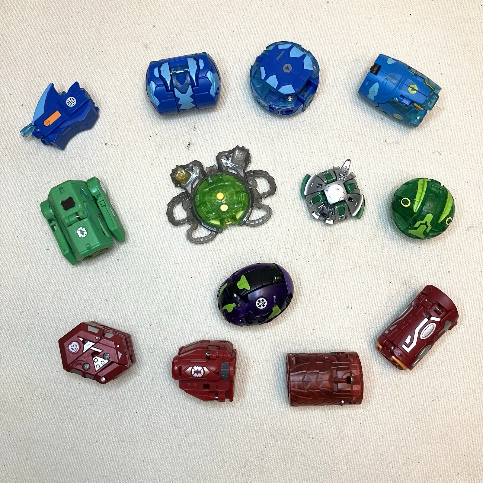 Bakugan Battle Brawlers Traps, battle gear & more mixed lot