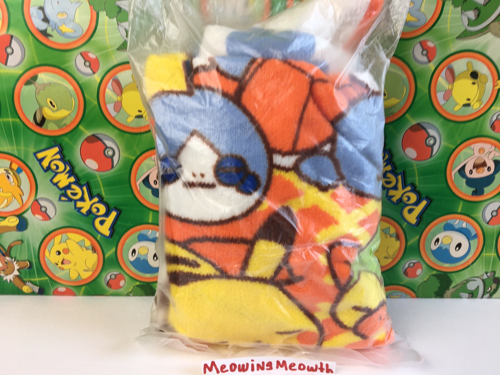 Pokemon Lucky Bag Misdo BLANKET pillow throw robe hat Mister Donut set (plush