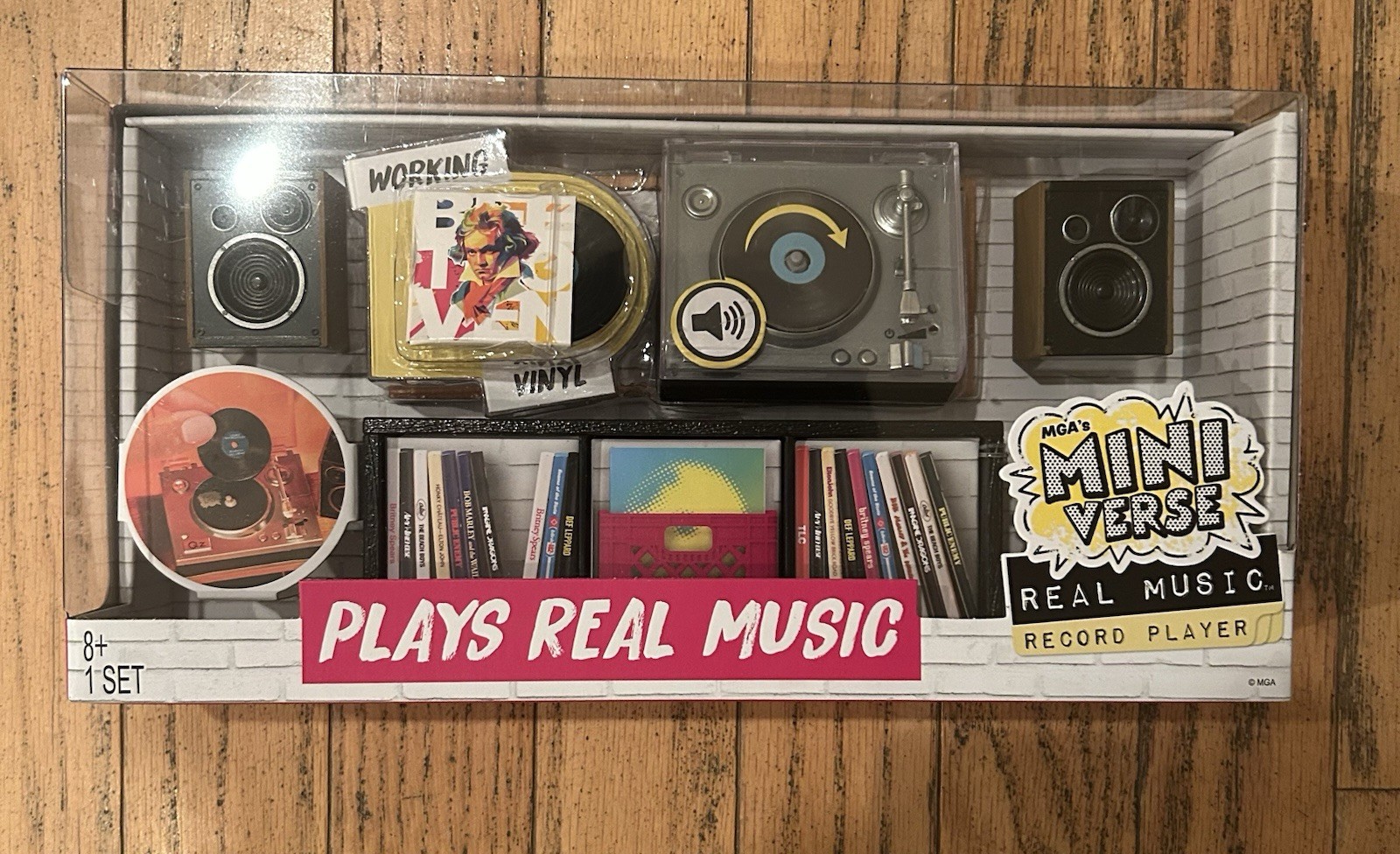MGA’s Miniverse Real Vinyl Mini Playable Music Record Player SHIPS FREE