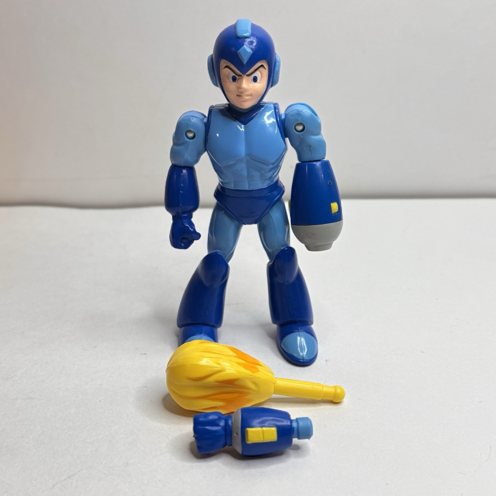 RARE 1995 Bandai Mega Man Action Figure Series 1 Complete Capcom