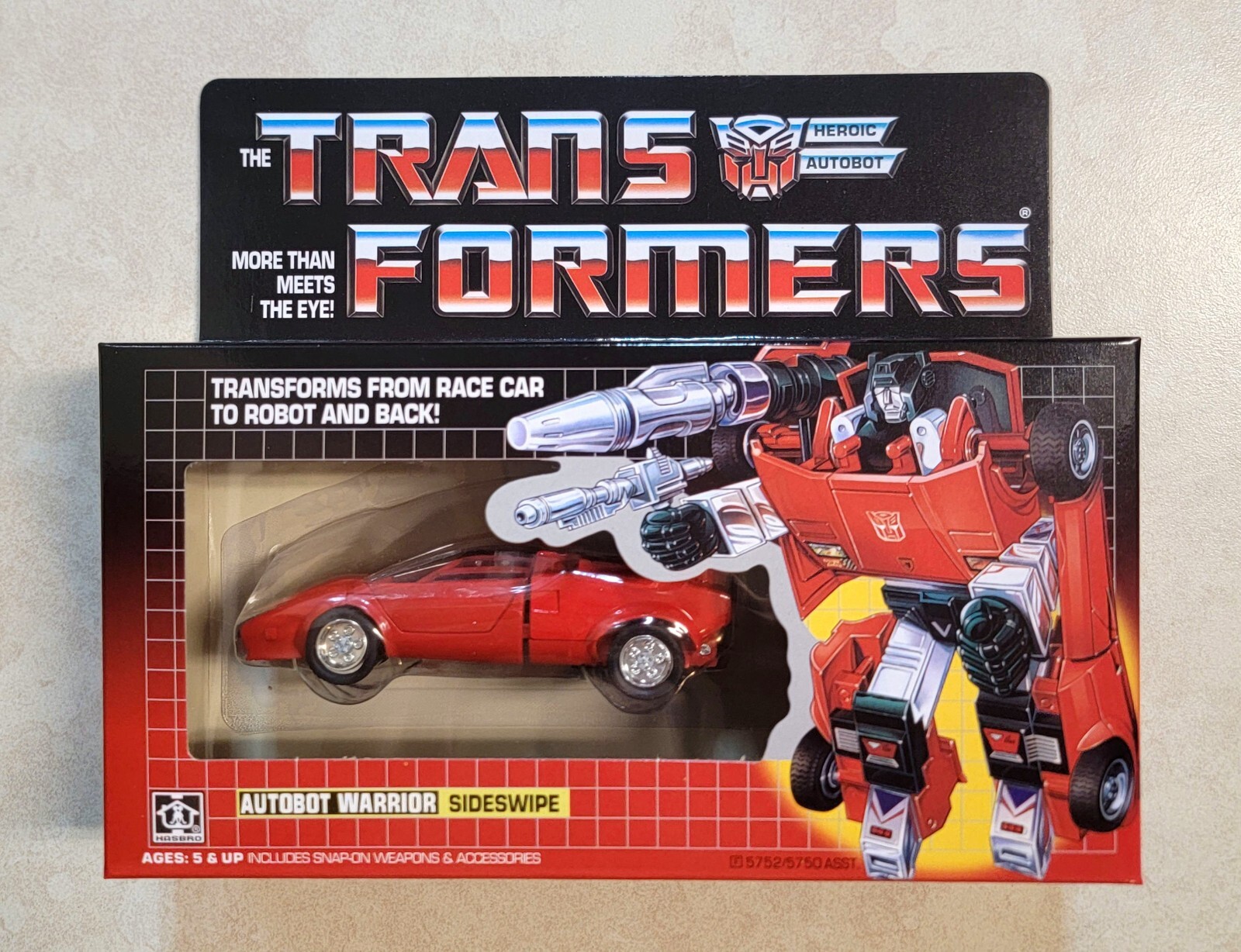 TRANSFORMERS G1 AUTOBOT SIDESWIPE MISB US SELLER RARE! CAR TOY ROBOT