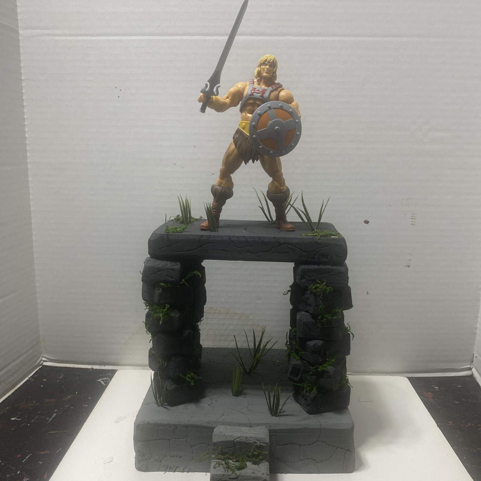 Action Figure Diorama Stone Ceremony Platform ￼