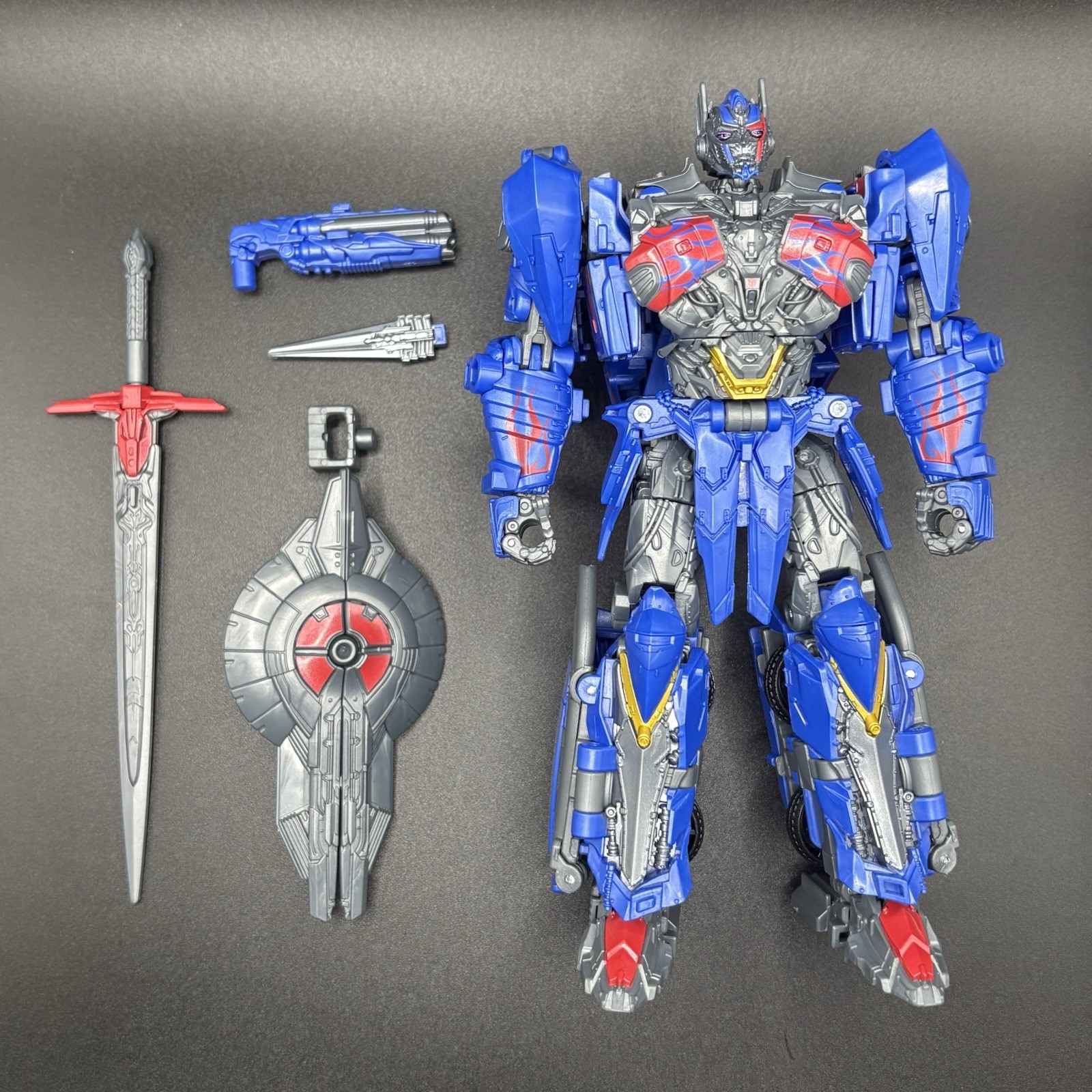 Hasbro Transformers Studio Series Nemesis Prime TLK Transforming Figure Sword