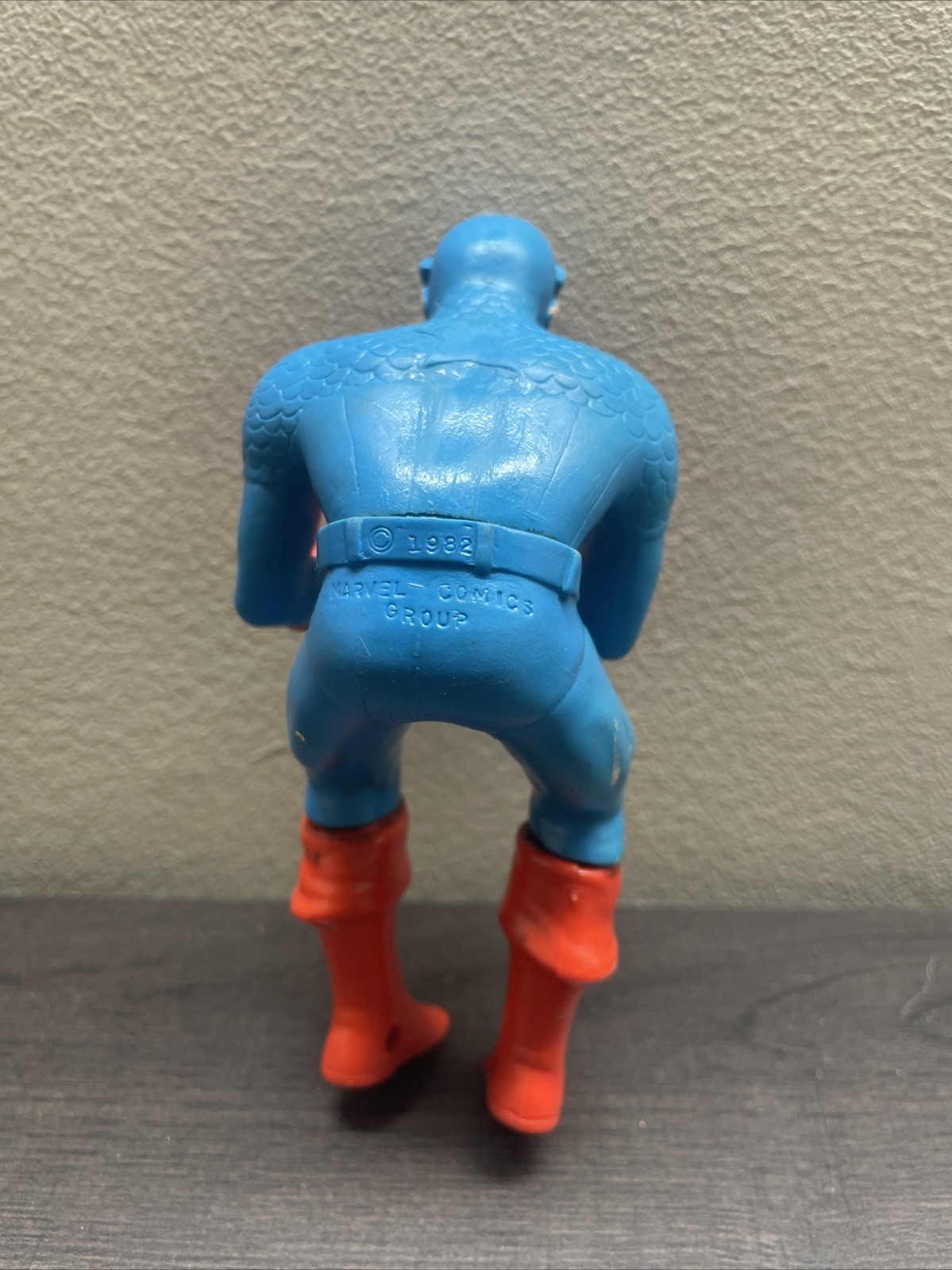 1982 Ideal Toys Captain America Stunt Chopper Figure