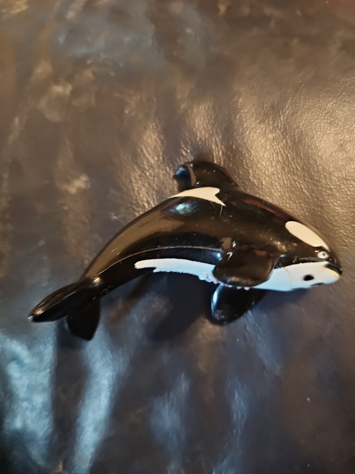 Free Willy Orca Killer Whale Small Toy Figurine- 3 In Long, 2 In Tall