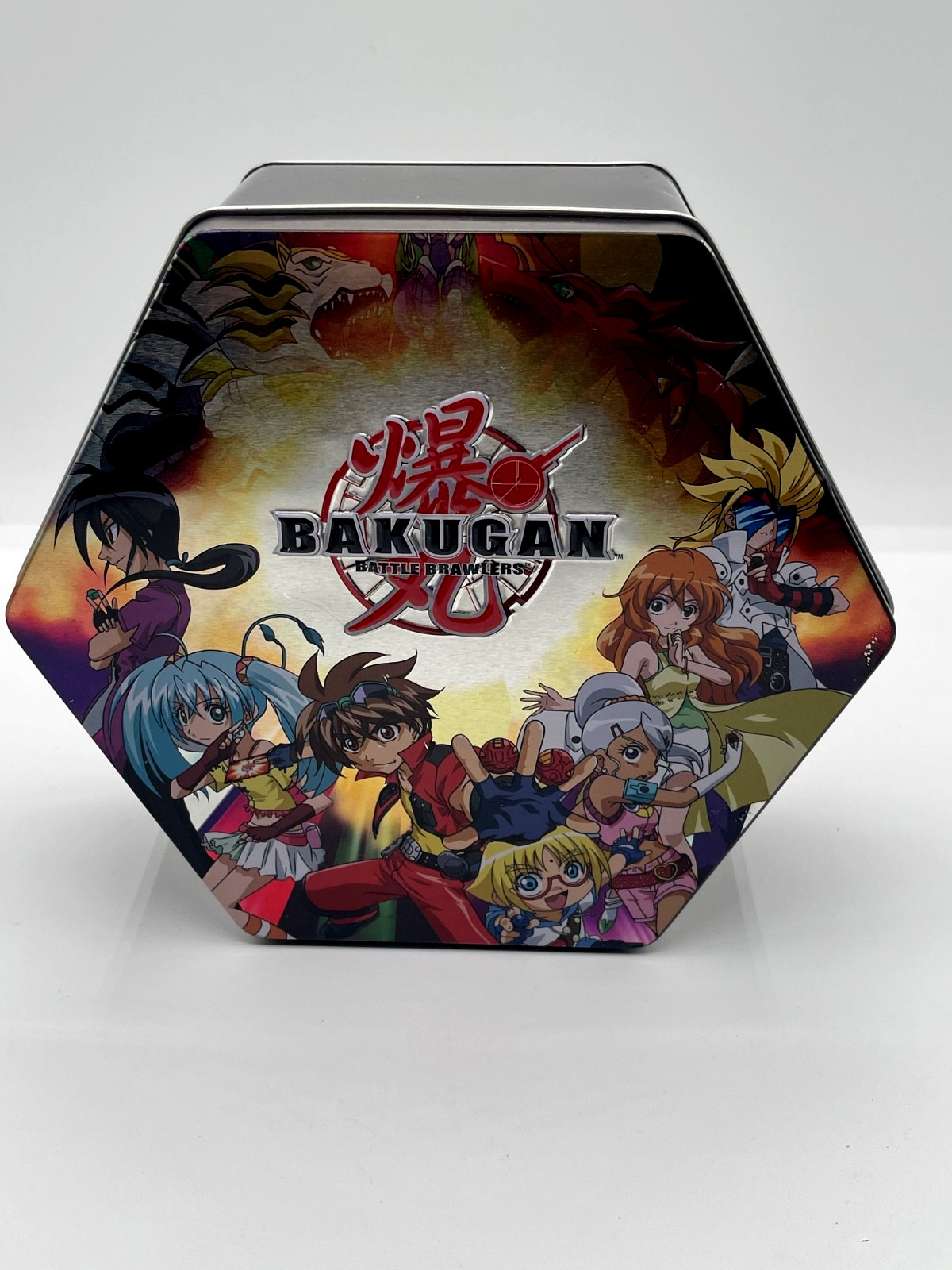 Bakugan Battle Brawlers Tin Case w/ 70 Cards (31 Regular/39 Metal) 18 Figures