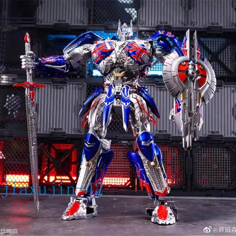 BMB BS03 Autobot OP-Leader UT knight 30cm 12in Action Figure Robot Toy Collect