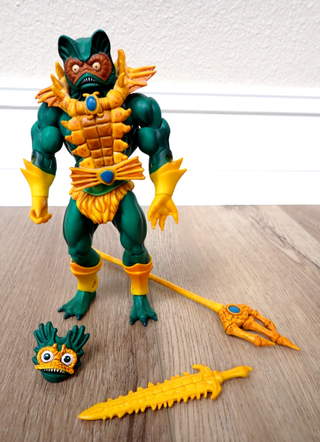 MATTEL MASTERS OF THE UNIVERSE CLASSICS MER-MAN FIGURE HE-MAN VILLAIN