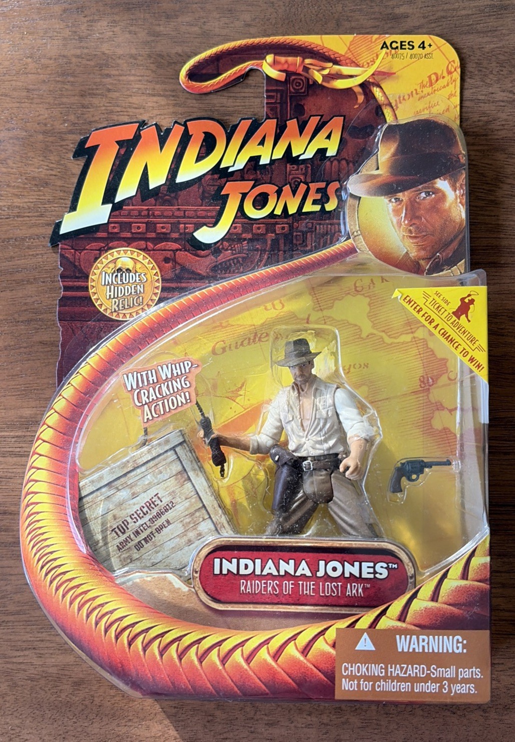 Hasbro Indiana Jones Figure 3.75″ Raiders of the Lost Arc W/Accessories