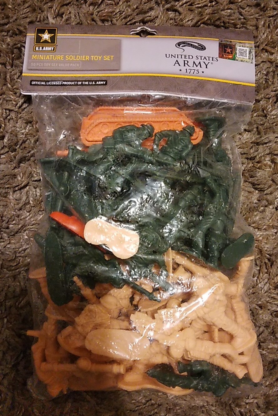 Official US Army miniature soldier Figures 1775 Set Toy Accessories 50 pieces 