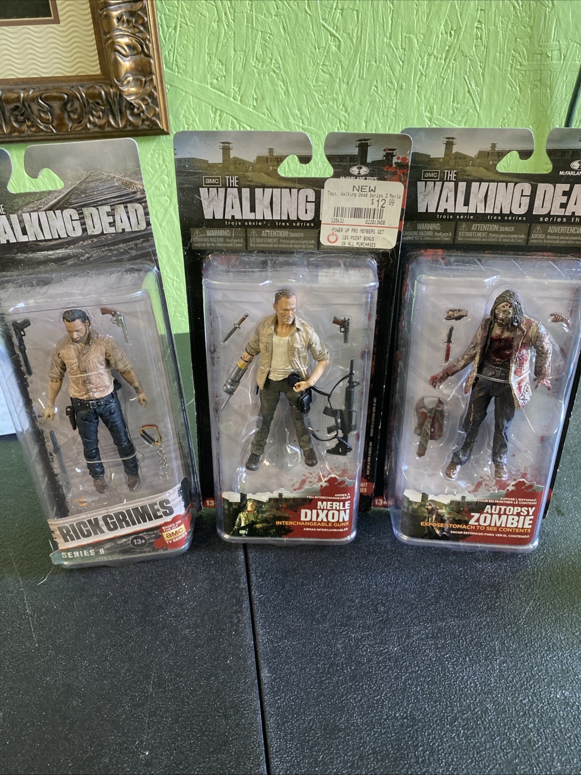 *LOT OF 3*Walking Dead Series 3 & 8 Action Figures-Rick, Merle, Autopsy Zombie