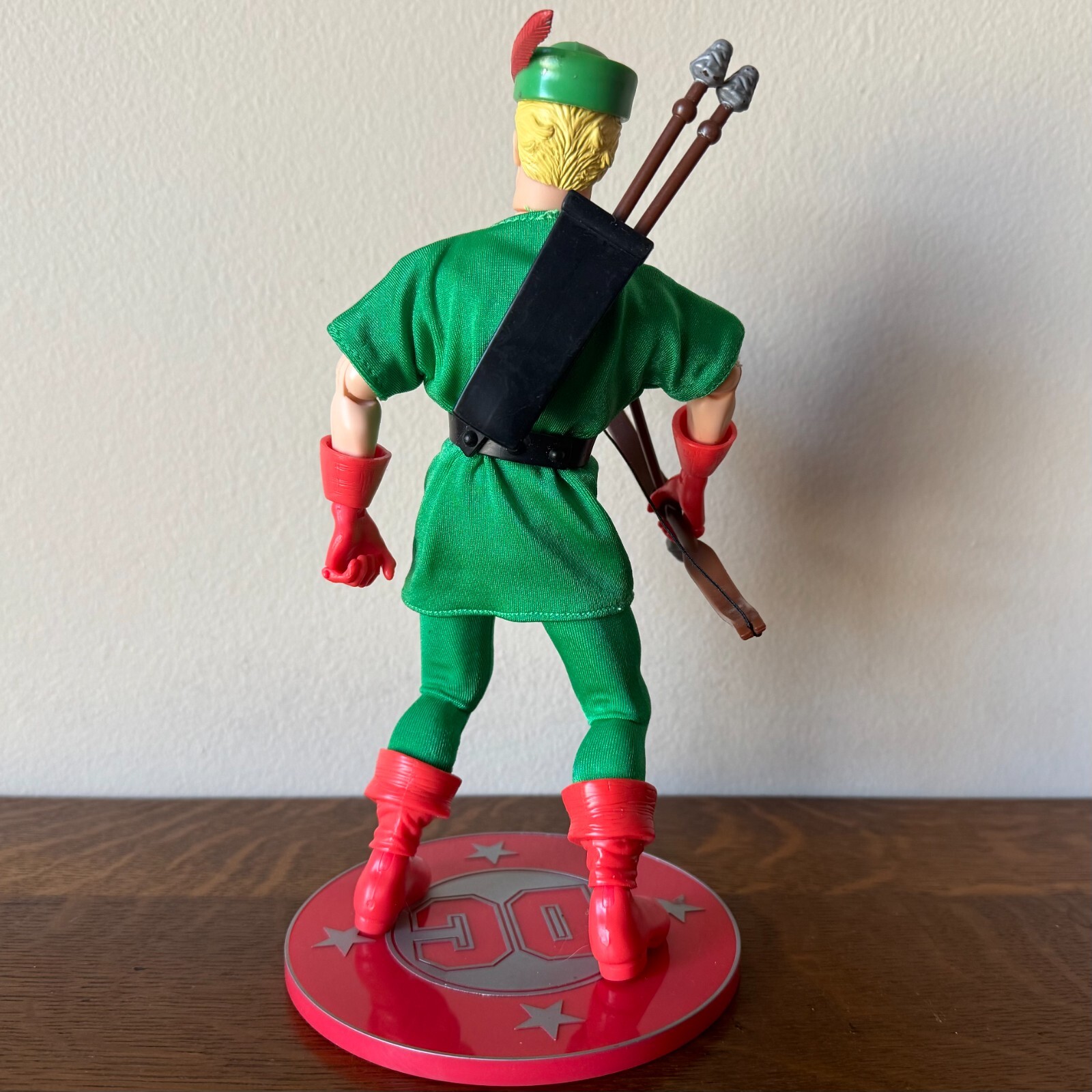 DC SUPERHEROES GREEN ARROW 9″ SILVER AGE COMICS ACTION FIGURE OLIVER QUEEN Rare