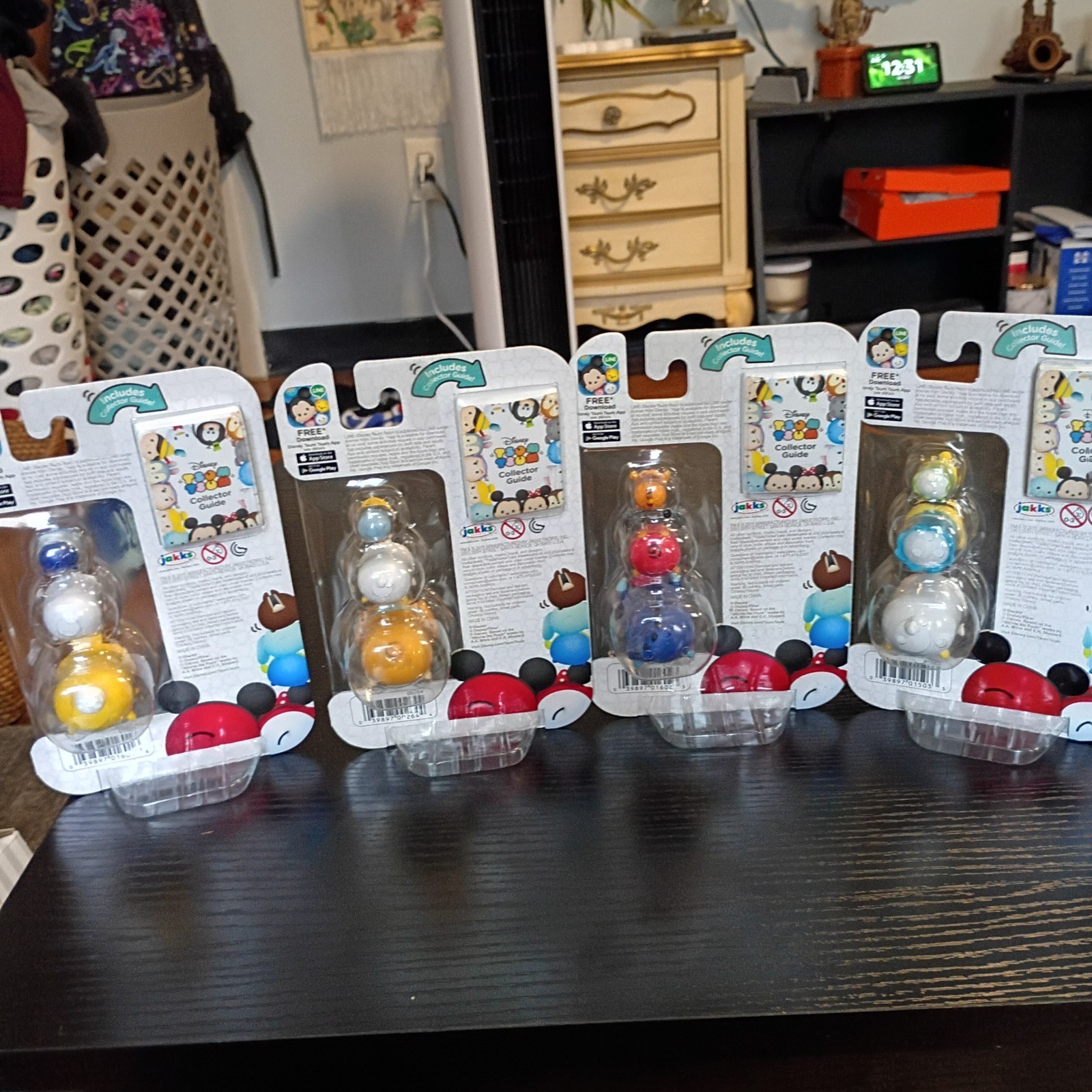 lot of 4 new packs of Disney Tsum Tsum Series 3