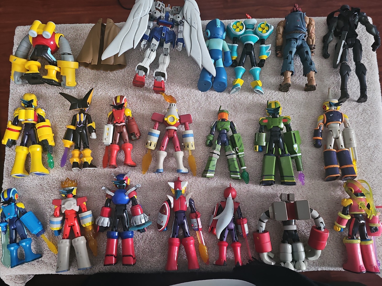 Mega Man / MegaMan NT Warrior Figure Lot – Loose Action Figures with Accessories