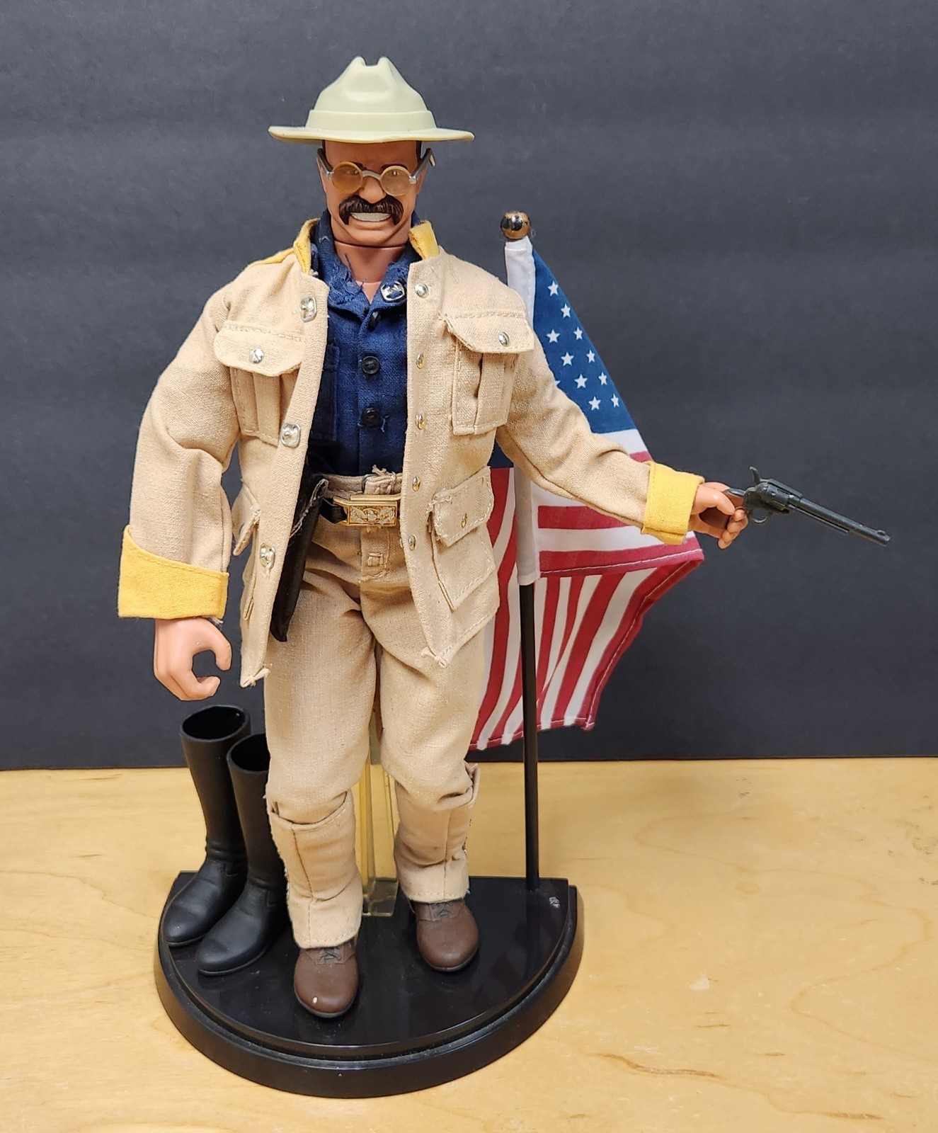 GI Joe Classic Collection Teddy Roosevelt Rough Rider 12″ Figure Hasbro 1999