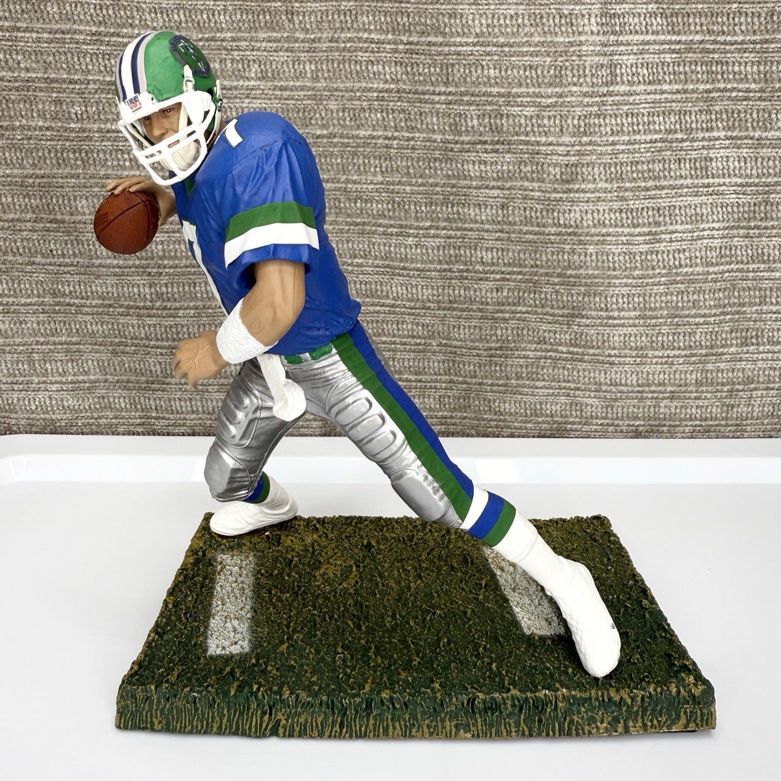 Rick Neuheisel San Antonio Gunslingers Loose Custom Mcfarlane USFL Football #7