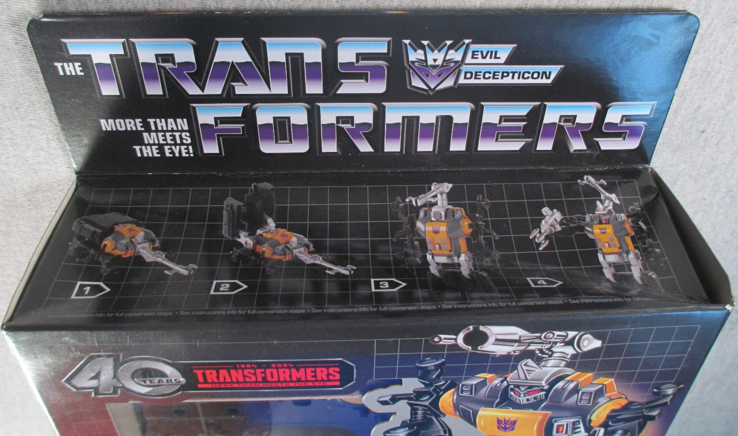 Bombshell & Ramhorn – Sealed figures – Transformers 40th Anniversary
