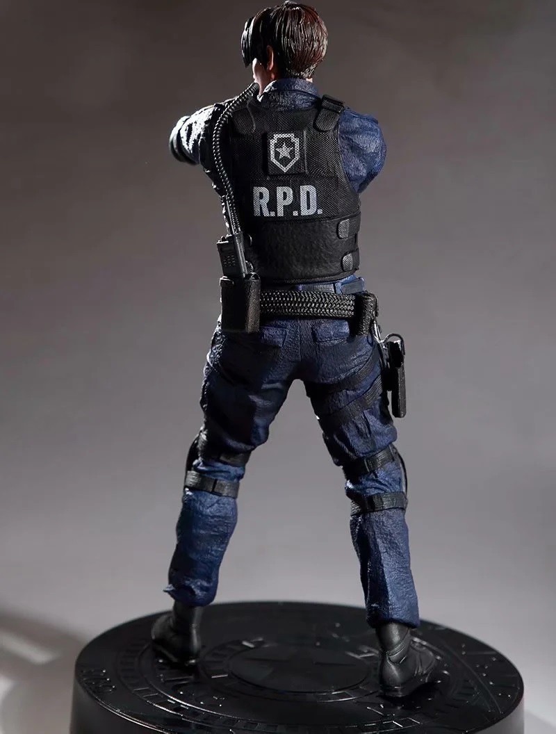 Resident Evil Biohazard Leon S. Kennedy 1:6 PVC Statue 32cm Collectible Figure