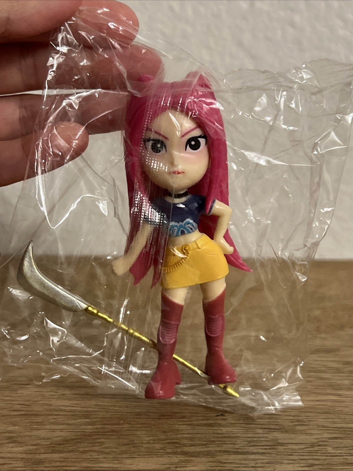 K-Pop Demon Hunters Mira Pink Hair 4” Action Figure PVC Toy New Sealed