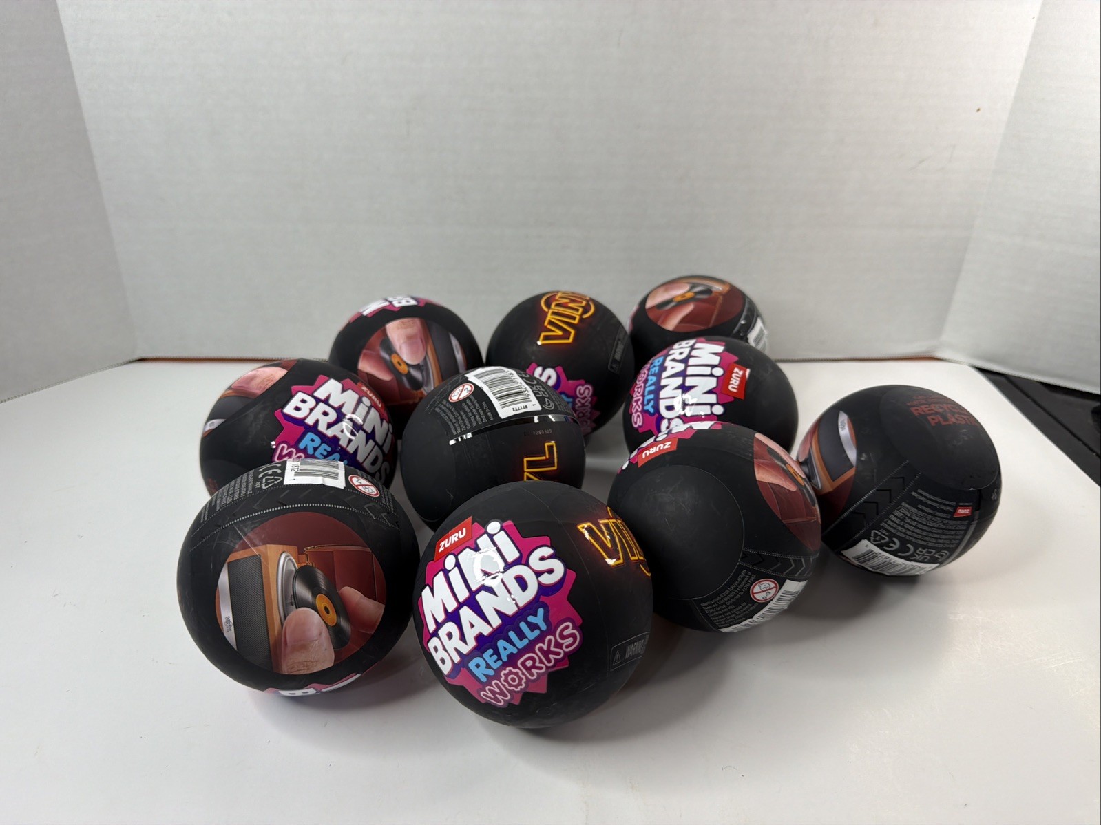 ZURU Mini Brands Really Works Capsule Mystery Blind Pack Lot of 10! Vinyl Record