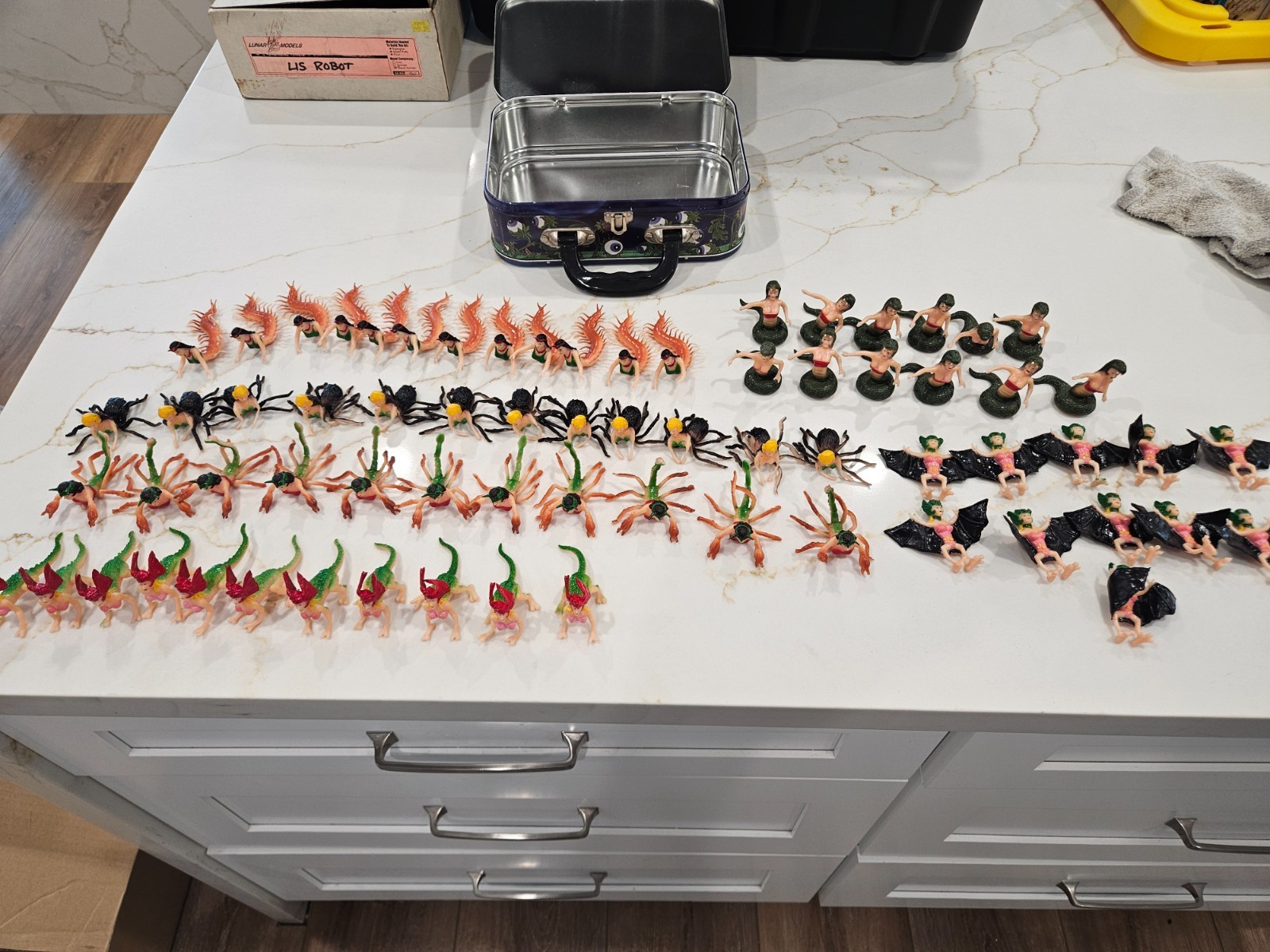 HUGE LOT of Invasion of the Monster Women Figures w/ Tin 2002 Accoutrements